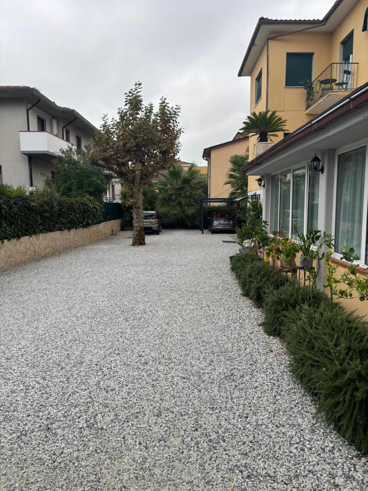 Casa Versilia Hotel Marina di Massa Zewnętrze zdjęcie